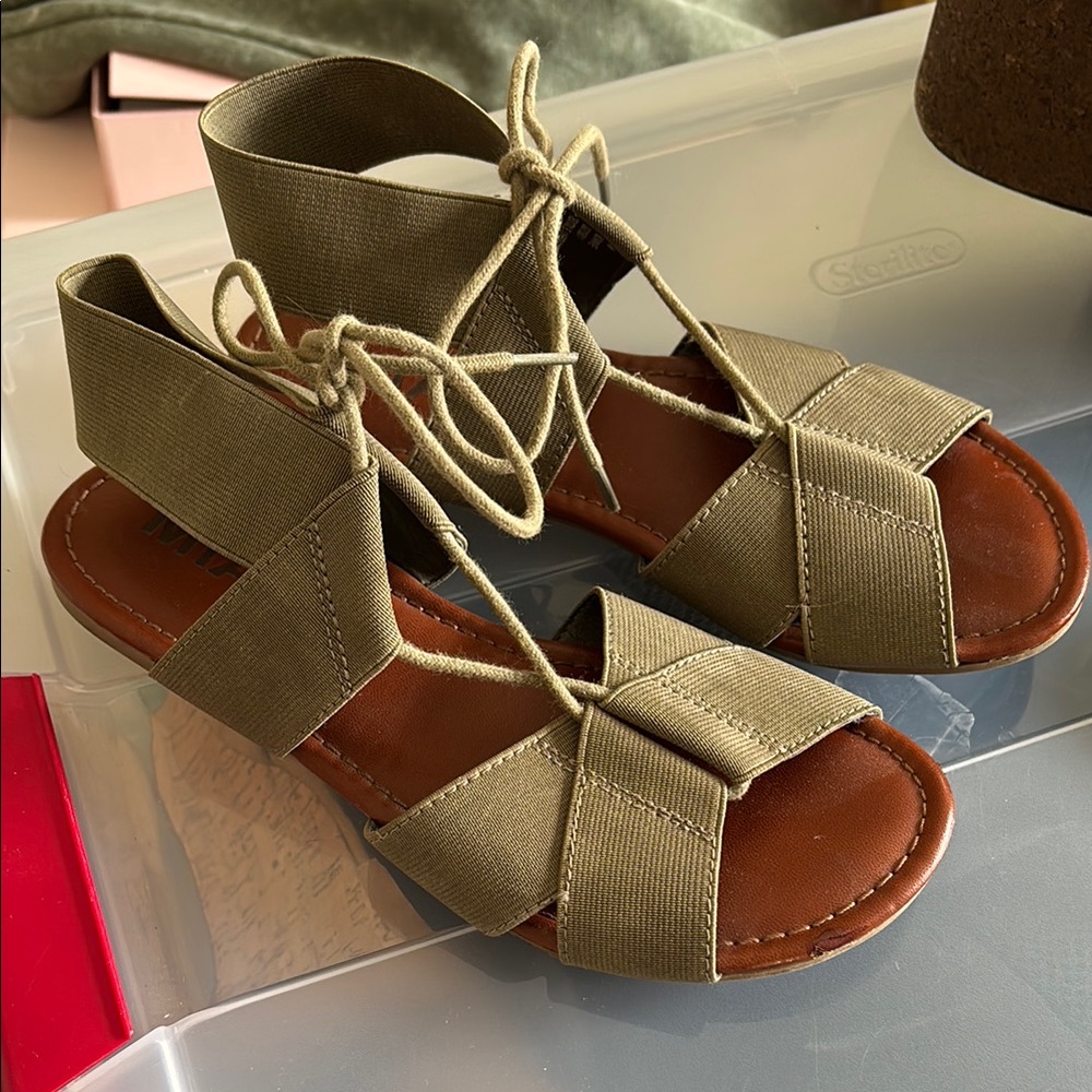 Women's Olive Sandals